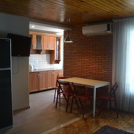 Gorgiladze 66-58 Apartment บาทูมิ ภายนอก รูปภาพ