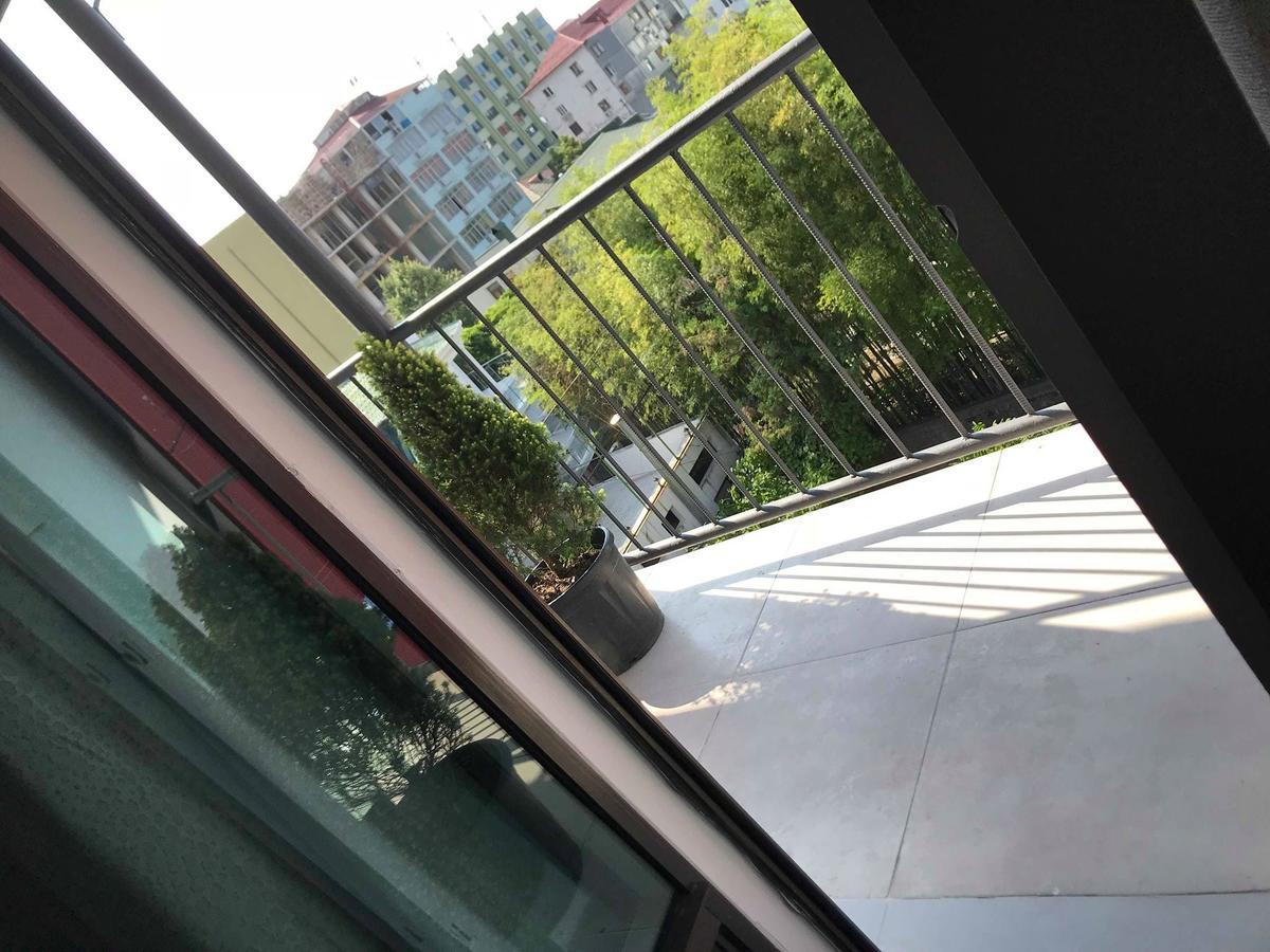 Gorgiladze 66-58 Apartment บาทูมิ ภายนอก รูปภาพ